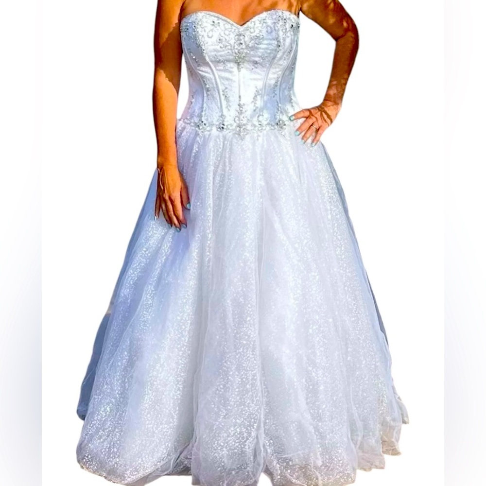 Christian Michele Strapless Corset Wedding Dress Bridal Size 8 White Embellished